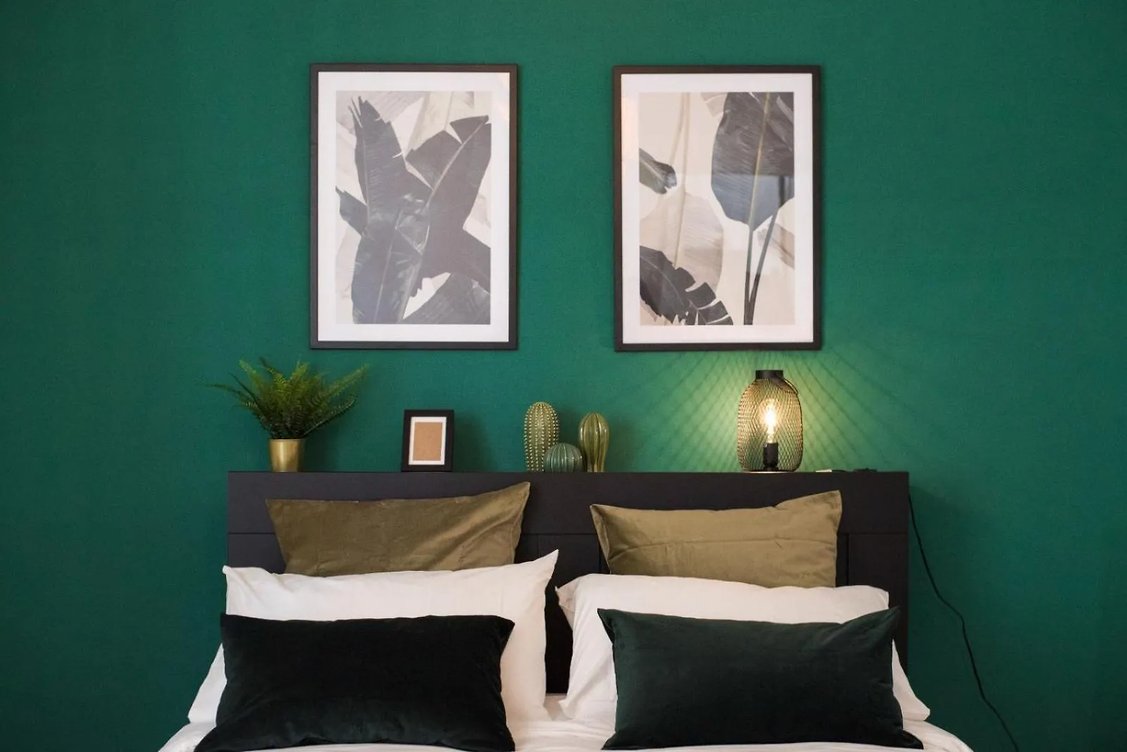 Cozy Apartment Green Naples 0*,  Italy