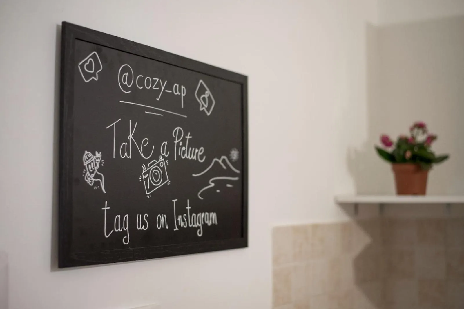 Cozy Apartment Green Napoli 0*,  Italien